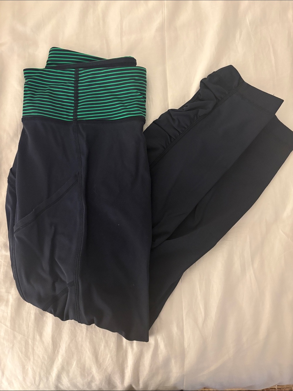 lululemon athletica Speed Tights Navy Leggings with Green Striped Waistband Sz 6